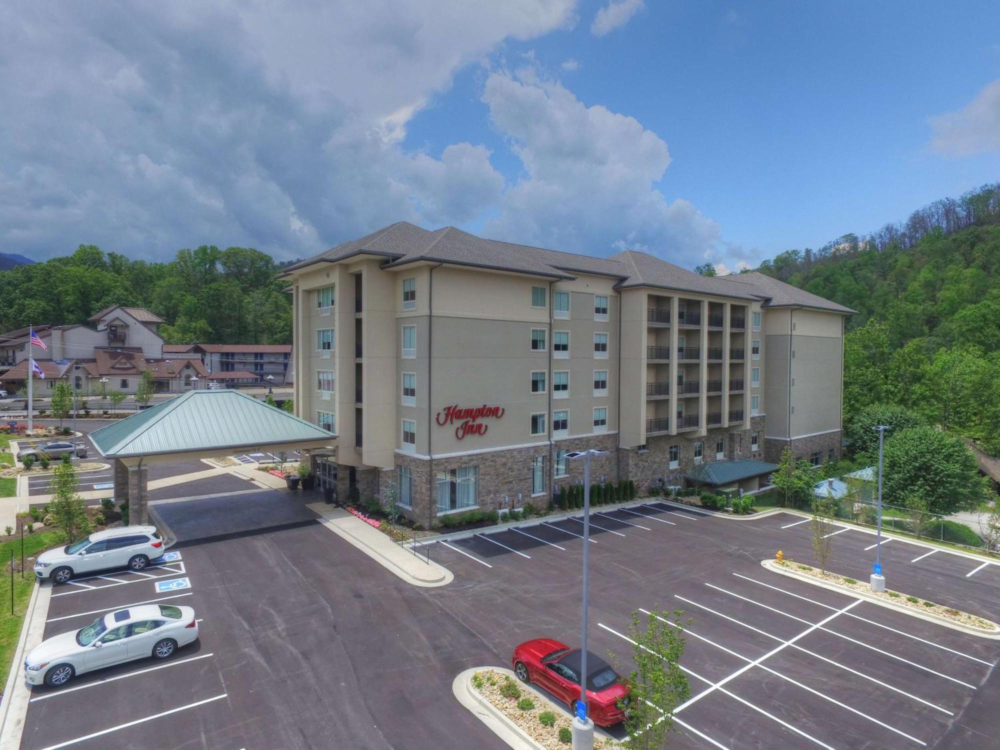 Hampton Inn Gatlinburg Historic Nature Trail, Tn Exterior foto